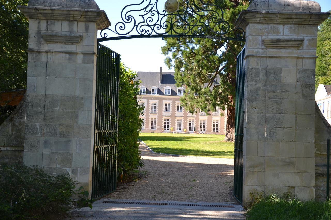 Chateau De Saint Ouen Les Vignes エクステリア 写真